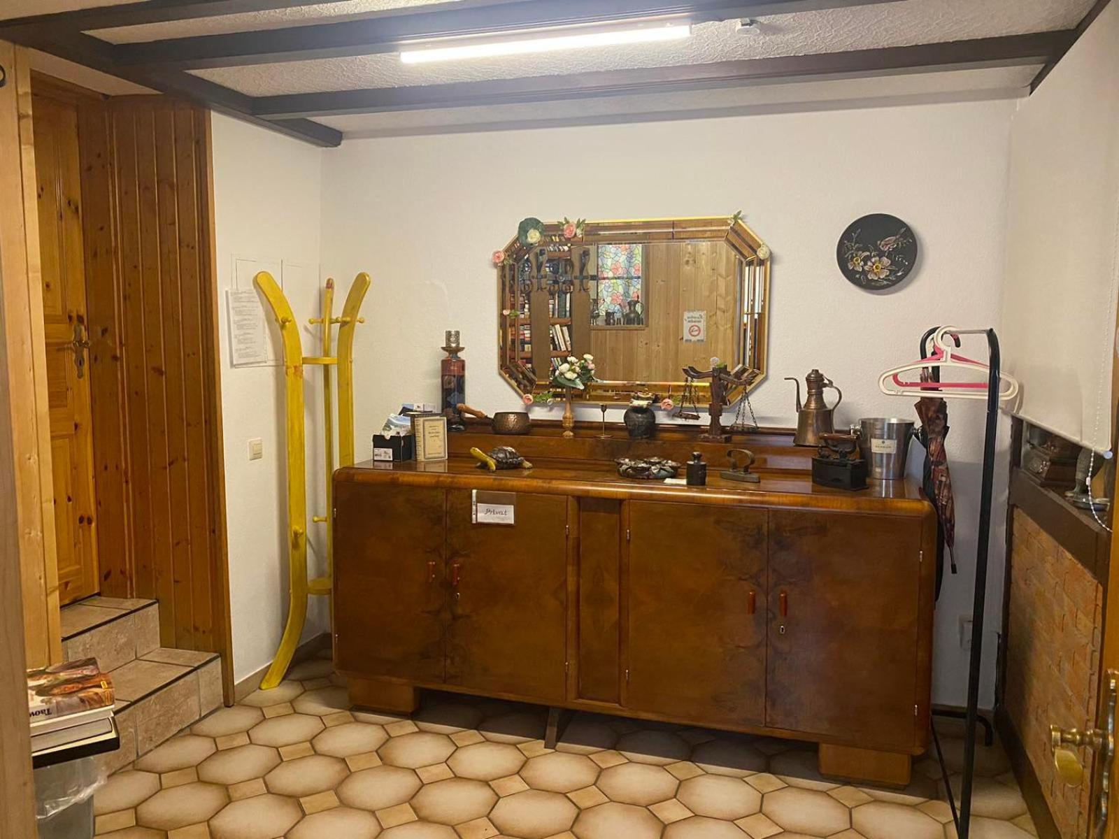 Apartment Museum Kobern-Gondorf Exteriör bild